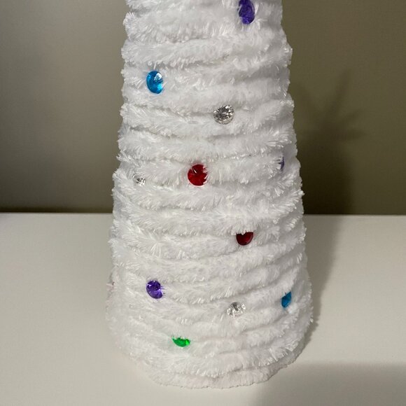 Set of 3 Handmade White Christmas Trees-Starfish Christmas Trees - Picture 3 of 11